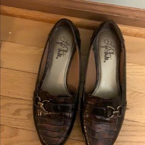 Brown Life Stride Shoes